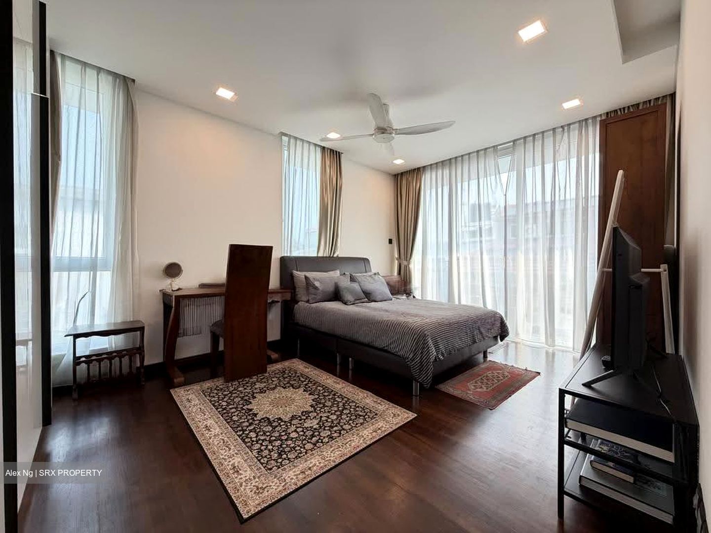 Pasir Ris Road (D18), Semi-Detached #631102591